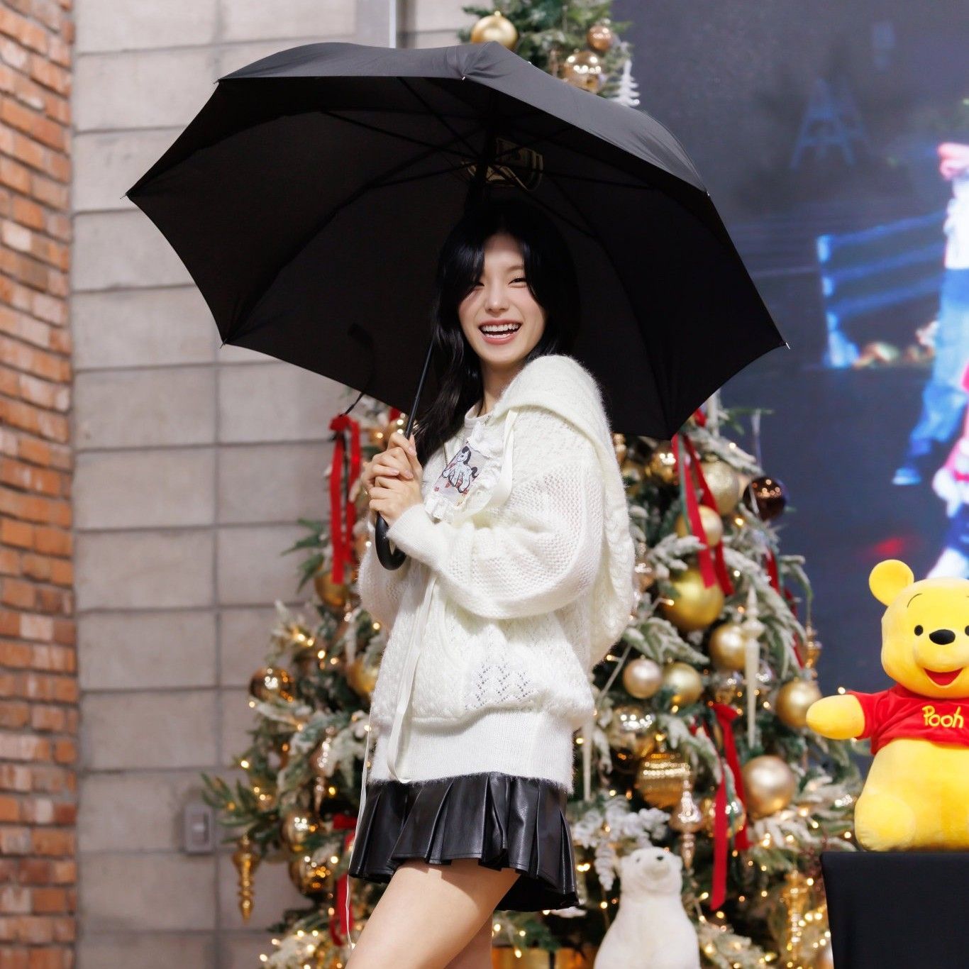 Latest photo of Yeji (ITZY)