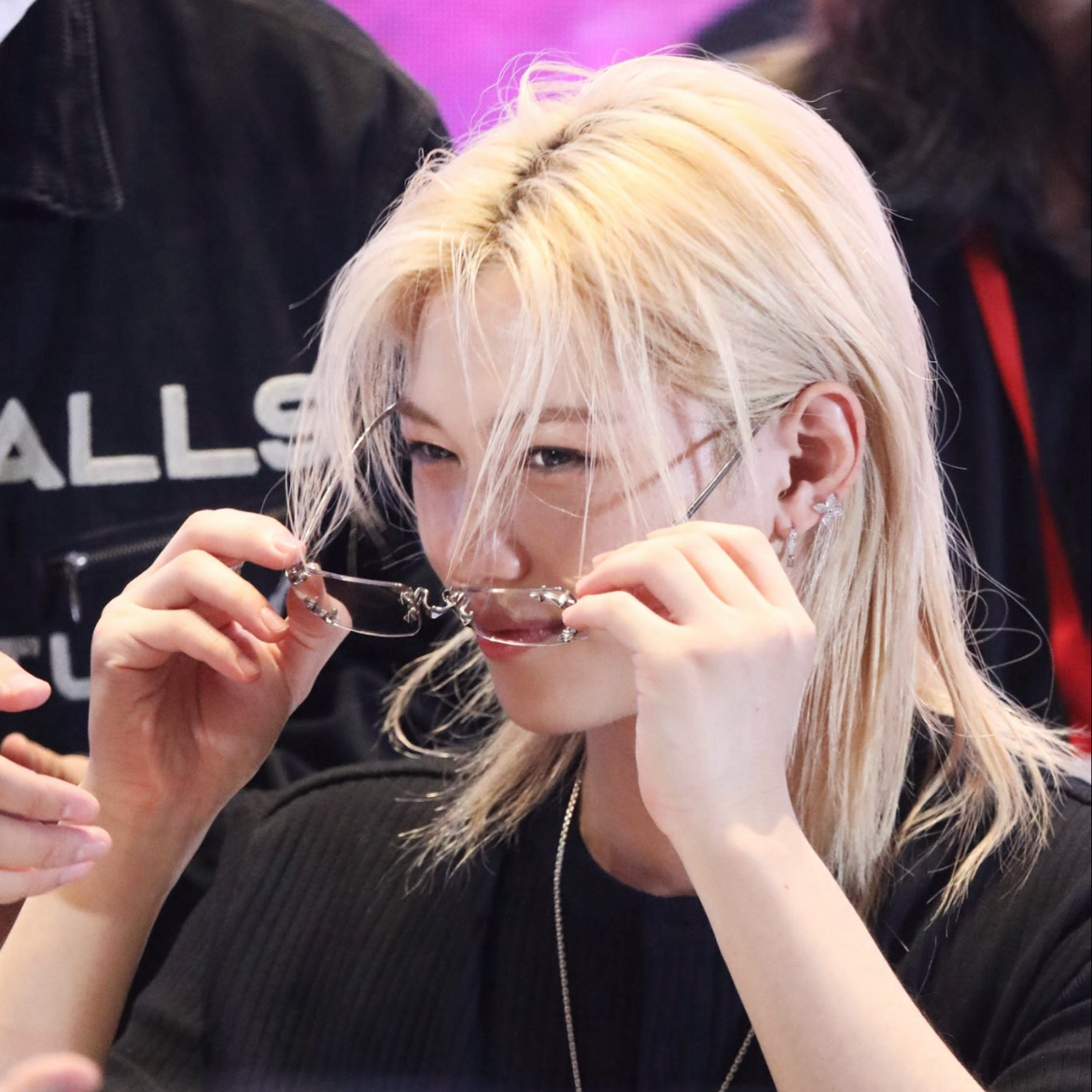 Latest photo of Felix (Stray Kids)