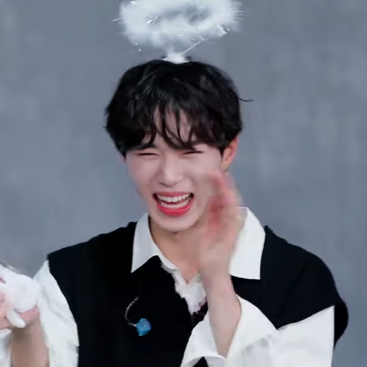 Foto aktivitas terbaru Kim Junseo (ALPHA DRIVE ONE)