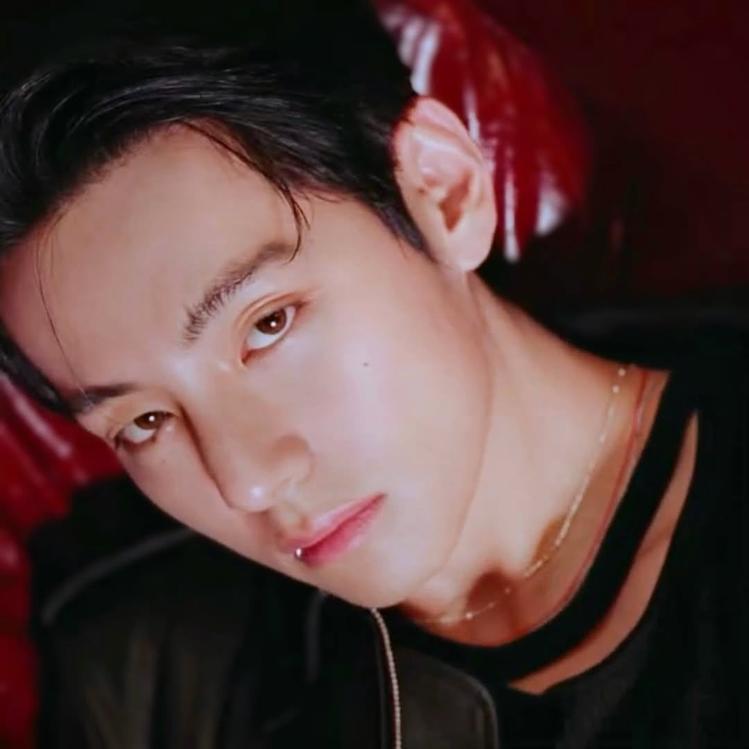 Momen yang diabadikan oleh penggemar V (BTS)