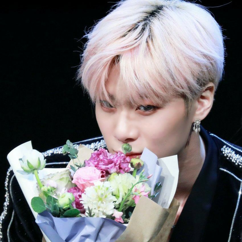 A moment captured by Moonbin (ASTRO)'s fan