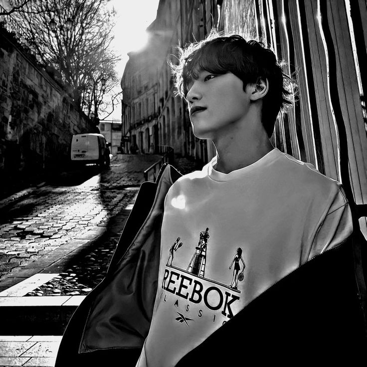 A moment captured by Dino (SEVENTEEN)'s fan