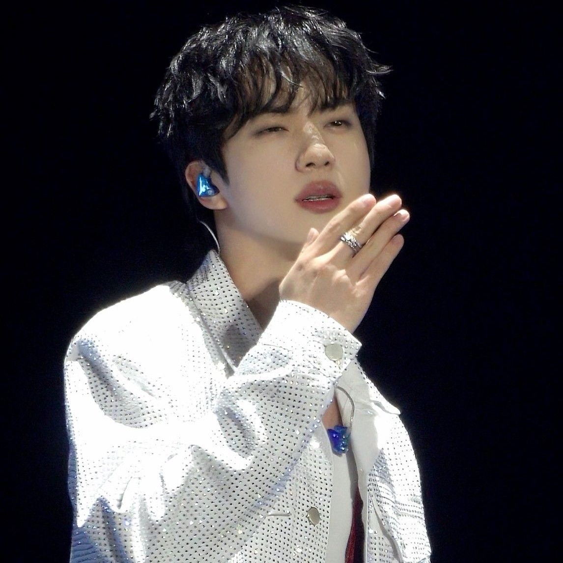 ジン (BTS)の最近の活動写真