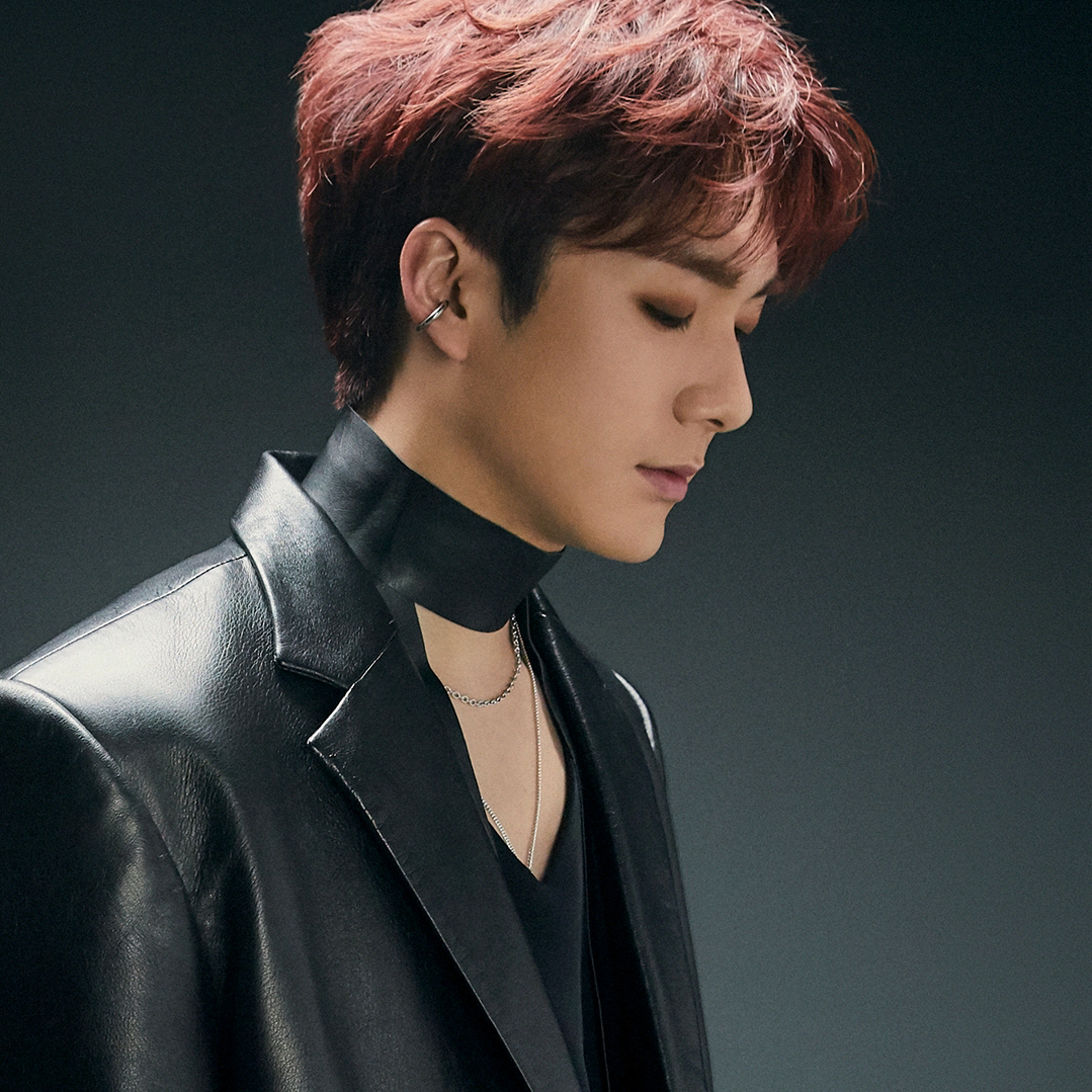 A moment captured by Aron's fan