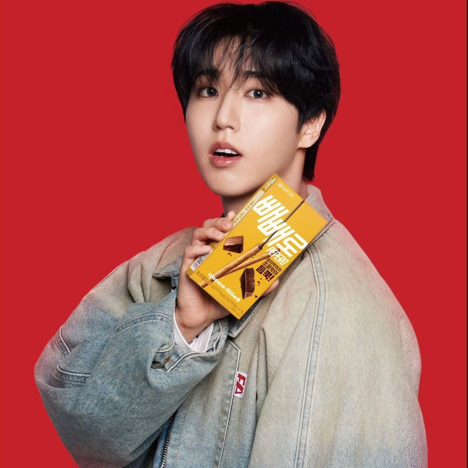 Recent activity shot of HAN (Stray Kids)