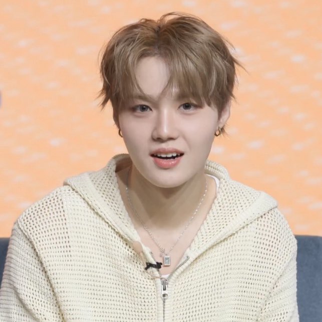 Recent activity shot of Doyoung (TREASURE)
