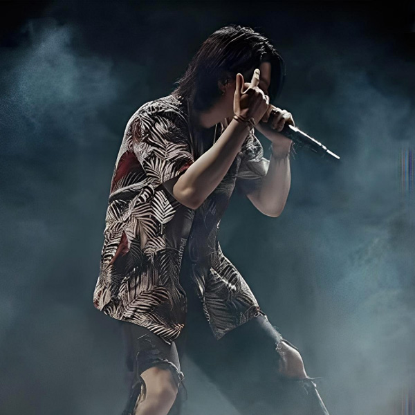 Behind-the-scenes cut of SUGA (BTS)