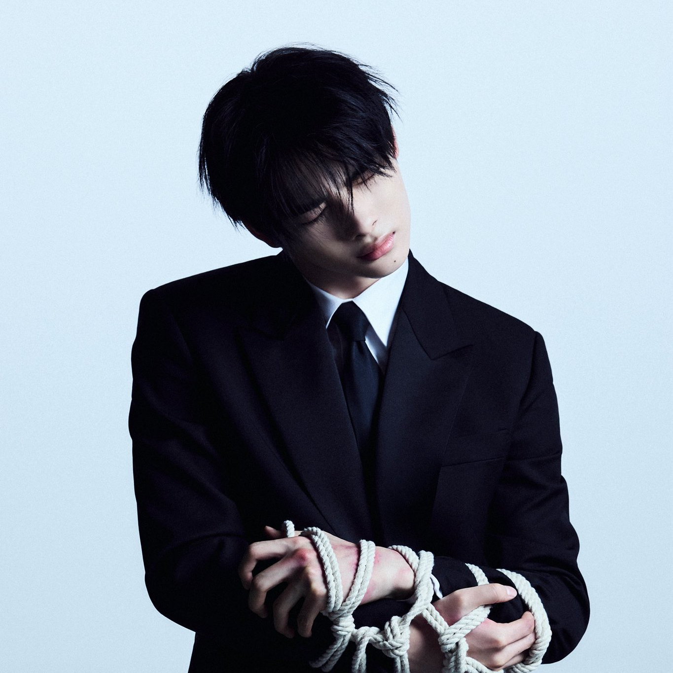 Latest photo of NI-KI (ENHYPEN)