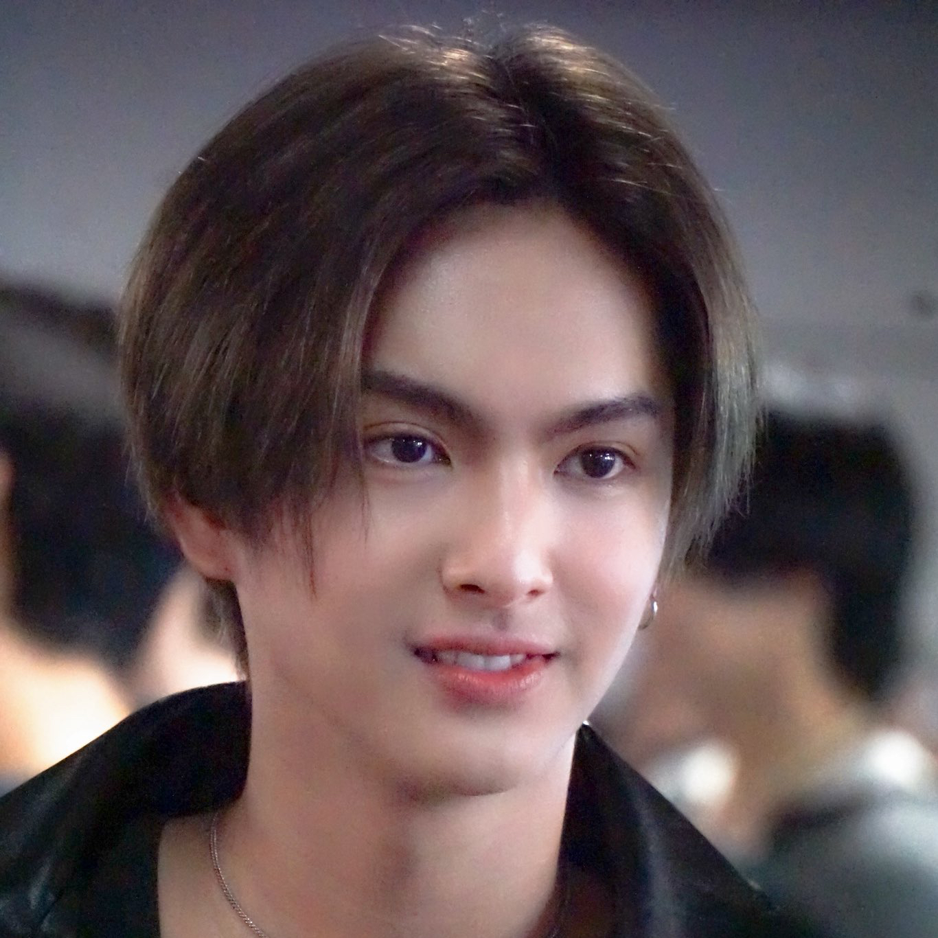 Behind-the-scenes cut of Copper (BUS)