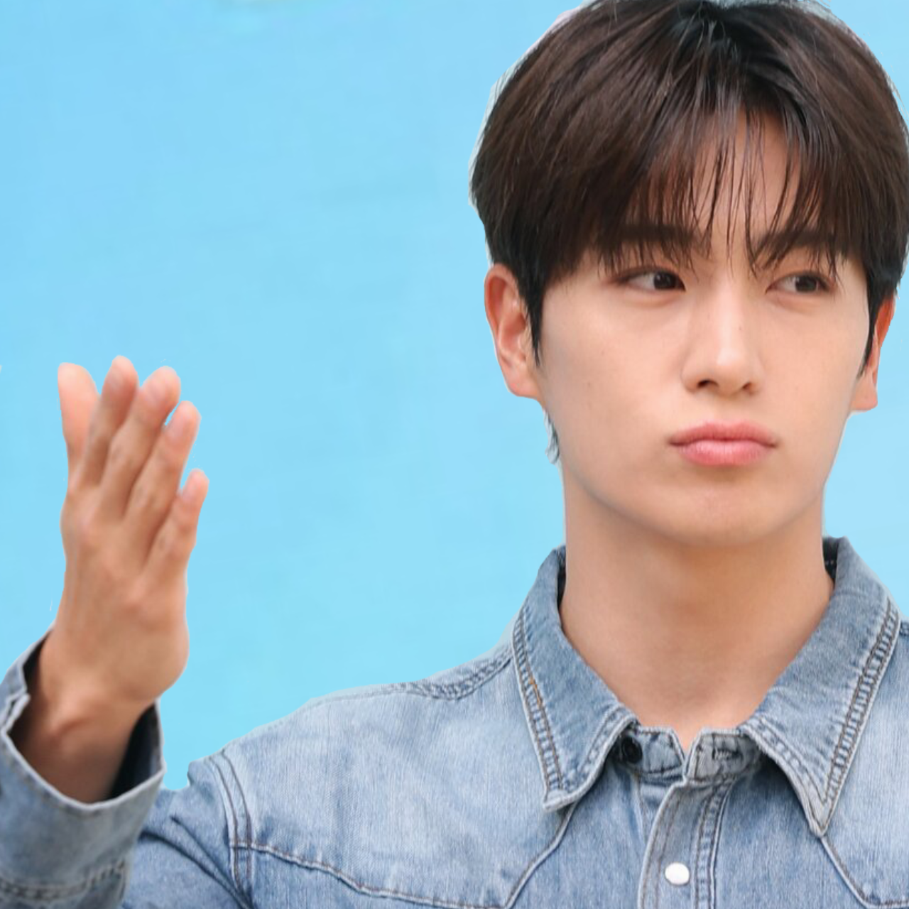 Behind-the-scenes cut of Hyunjae (THE BOYZ)