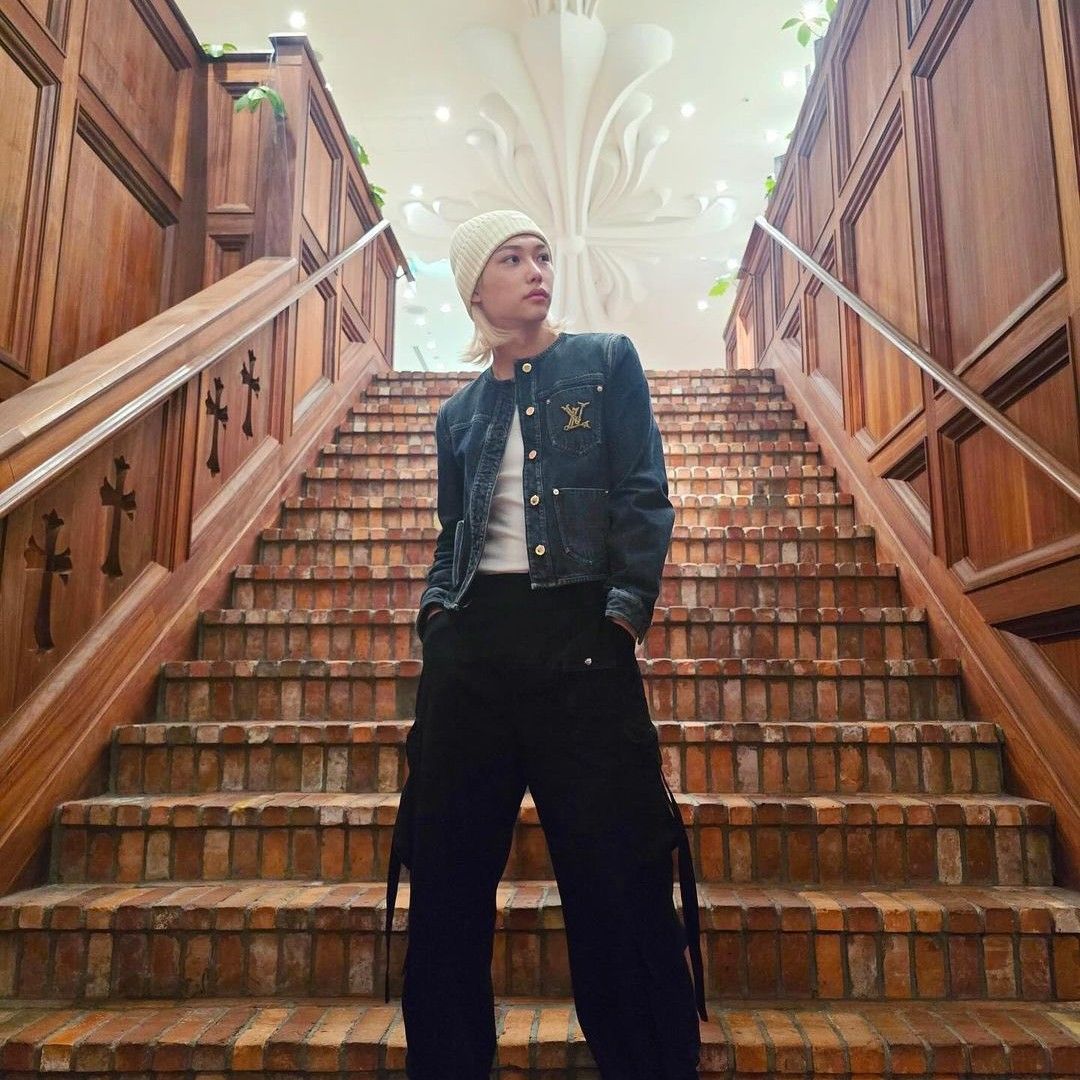 Latest photo of Felix (Stray Kids)