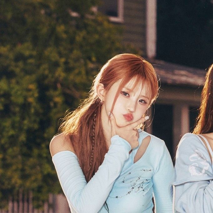 A moment captured by fromis (9)'s fan