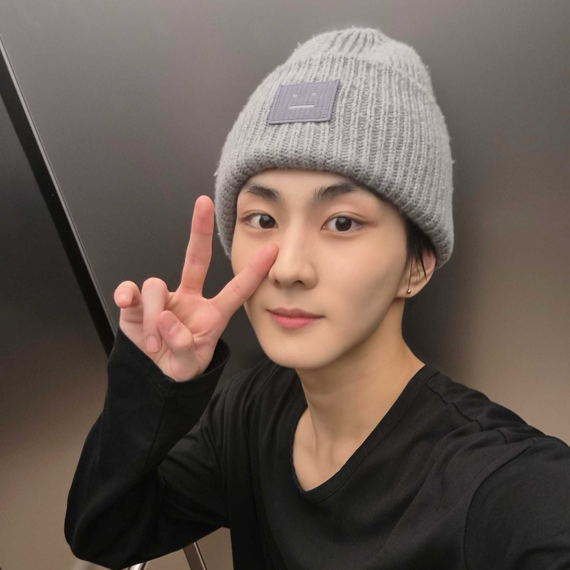 A moment captured by Jungwon (ENHYPEN)'s fan