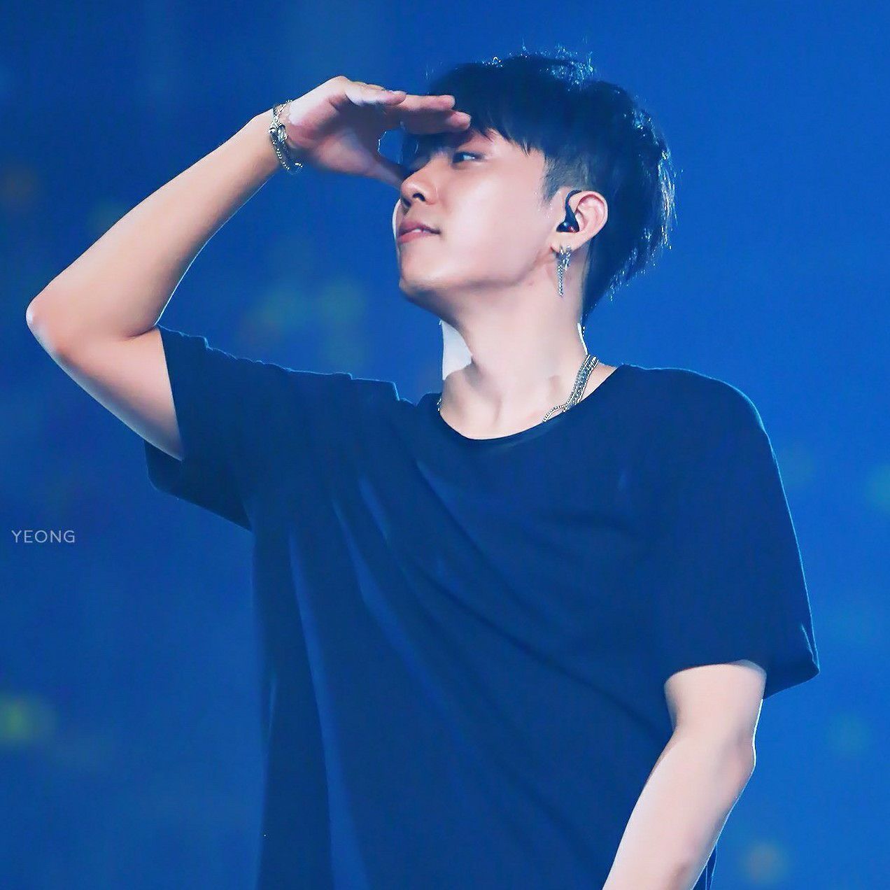 Behind-the-scenes cut of Eun Jiwon (SECHSKIES)