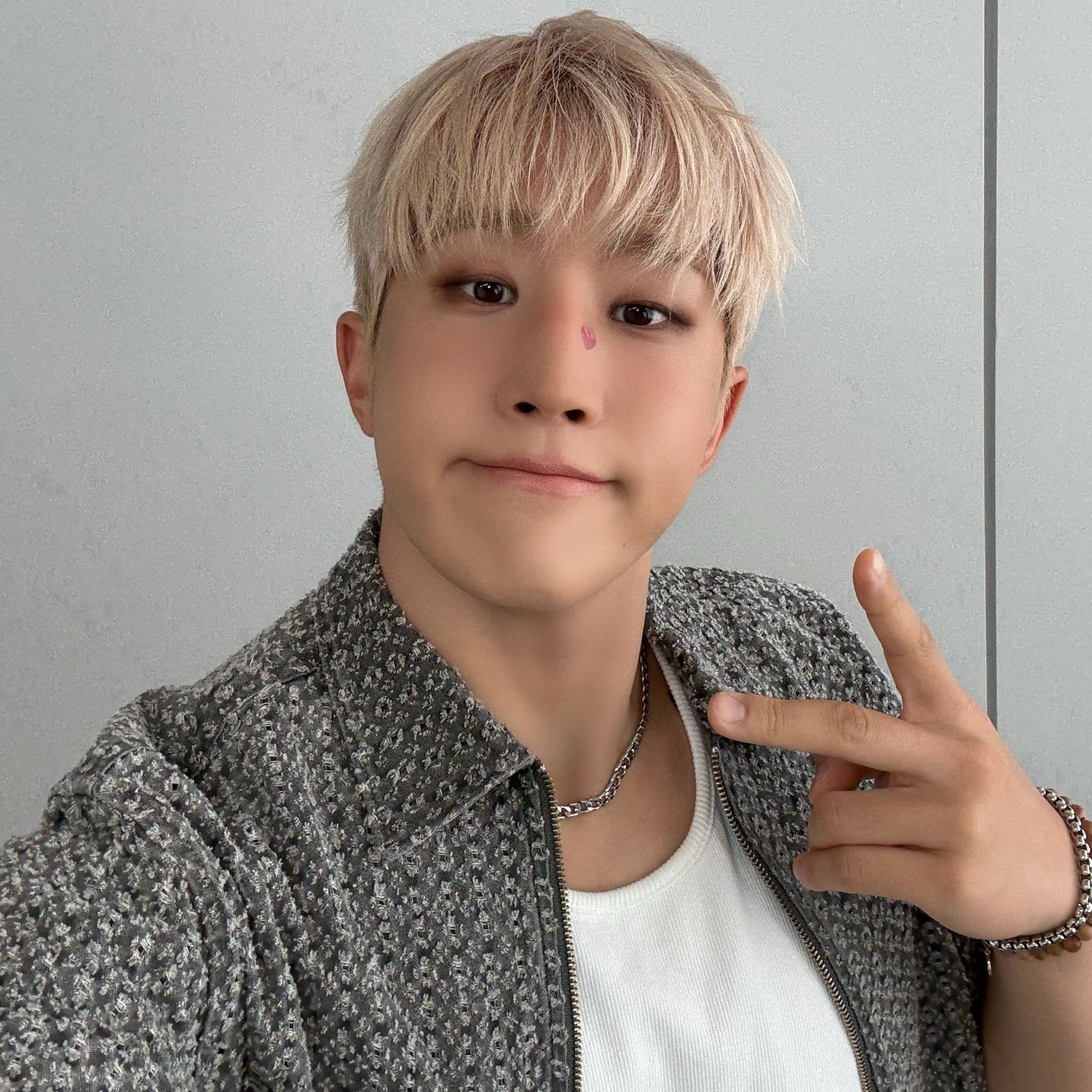 Momen yang diabadikan oleh penggemar Jinjin (ASTRO)