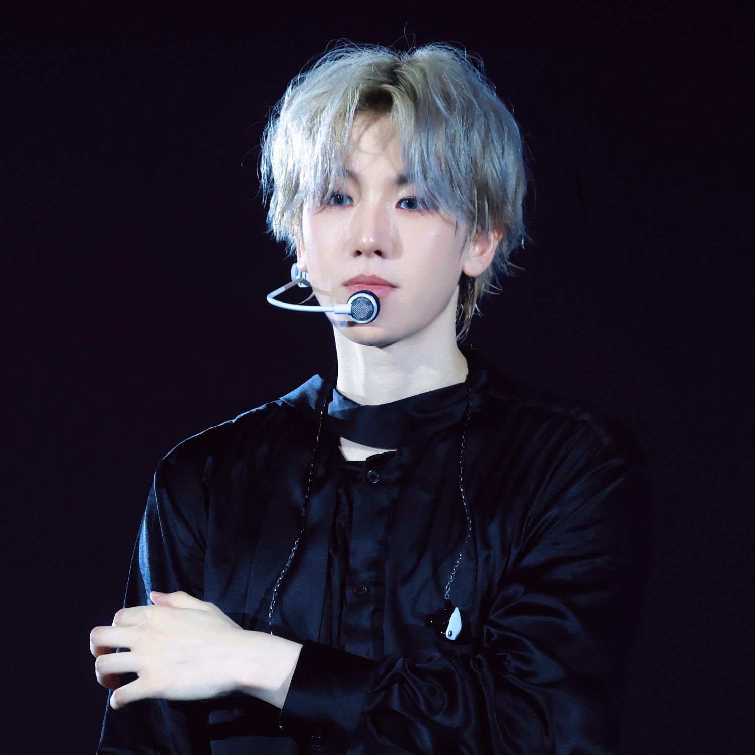 백현 (EXO)의 최신 사진