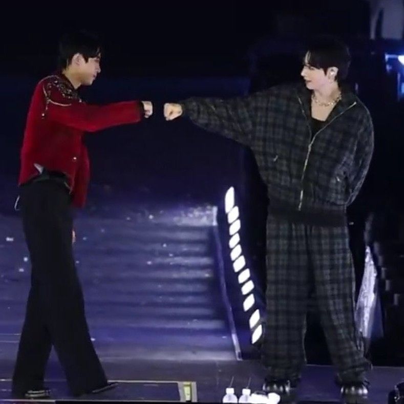 방탄소년단 최근 활동샷