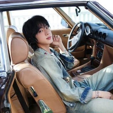 Behind-the-scenes cut of Jin (BTS)