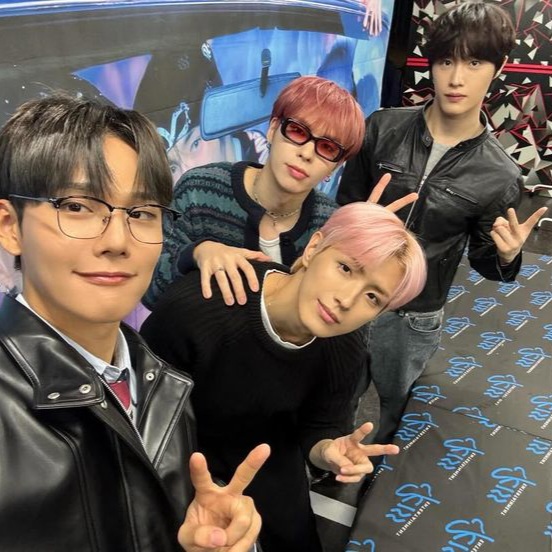 Behind-the-scenes cut of CIX