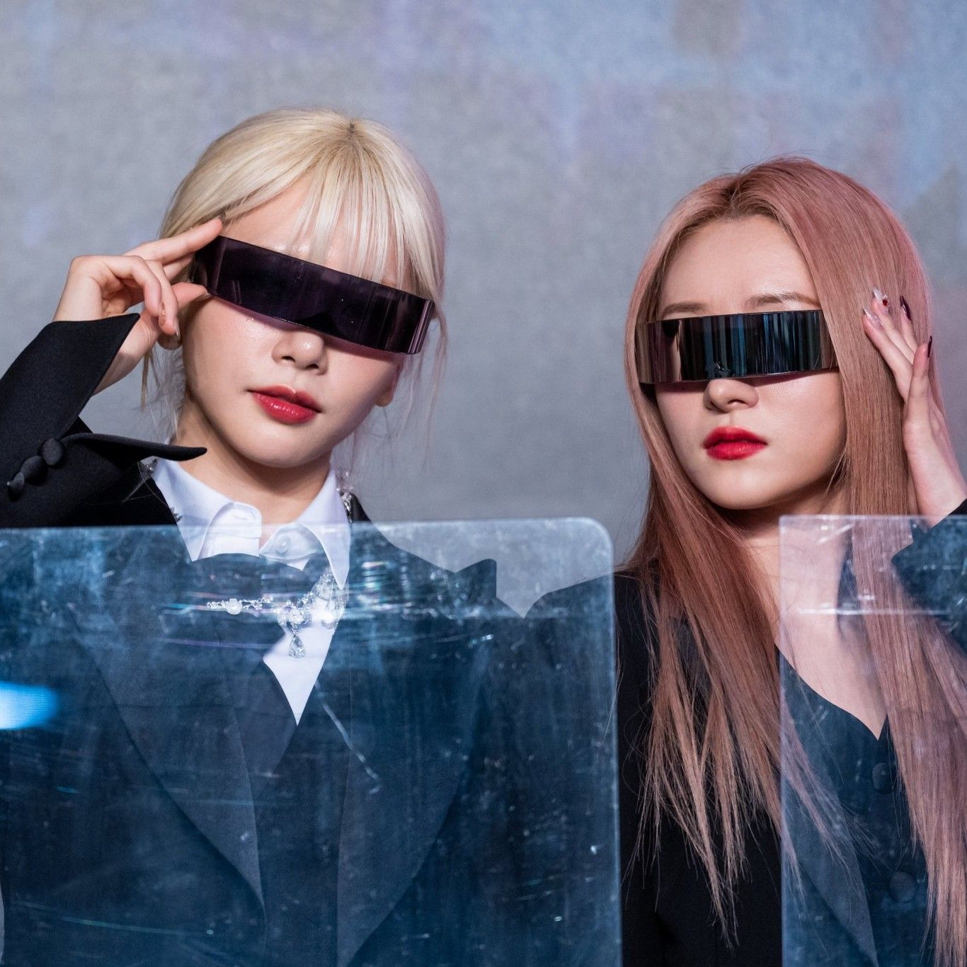 A moment captured by DREAMCATCHER's fan