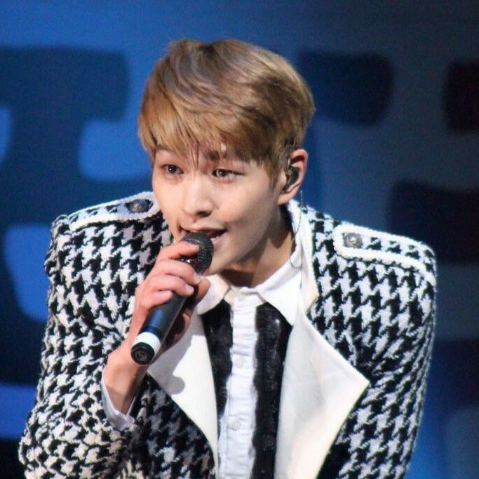 SHINee粉丝拍下的瞬间