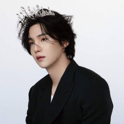 슈가 (방탄소년단)의 최신 사진