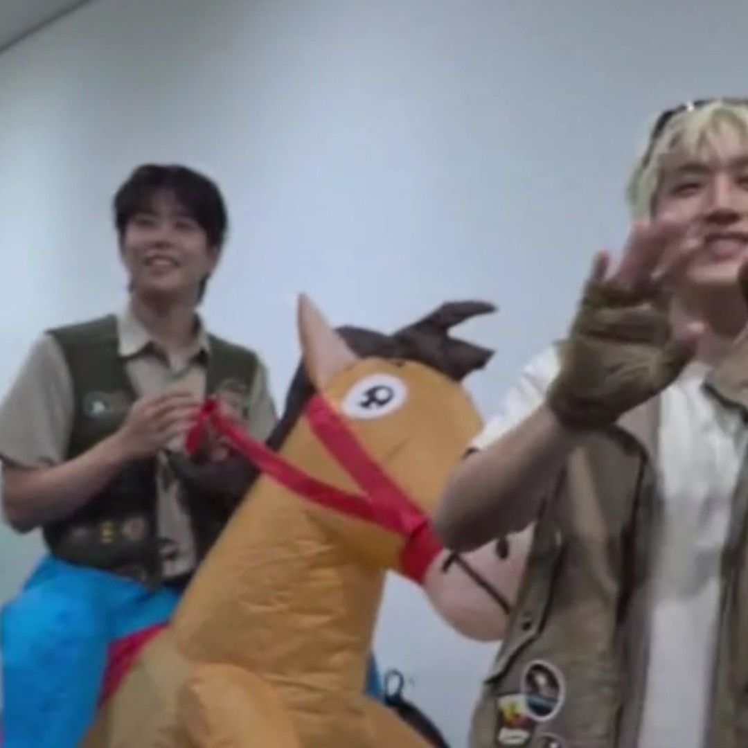 Latest photo of MJ (ASTRO)