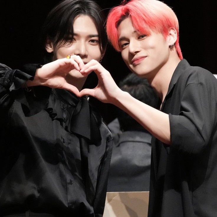 에이티즈 최근 활동샷