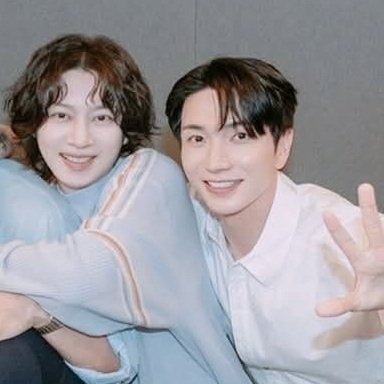 Super Juniorの舞台裏ショット