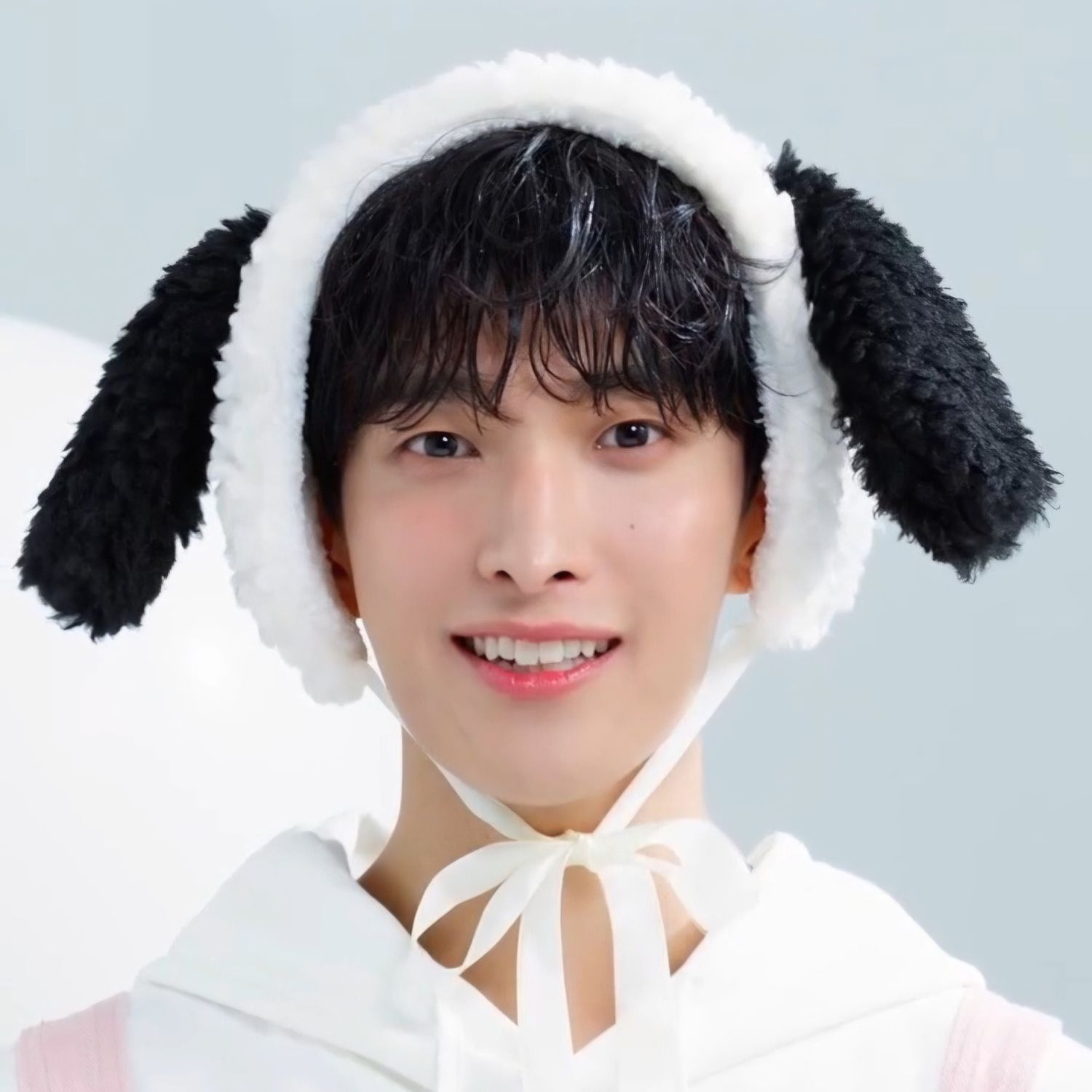 Recent activity shot of SEVENTEEN