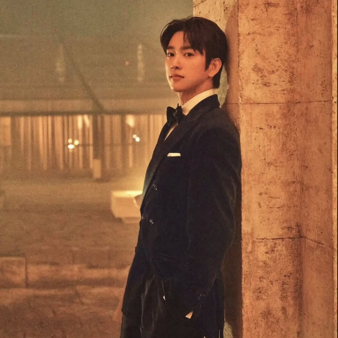 Latest photo of Jinyoung (GOT7)