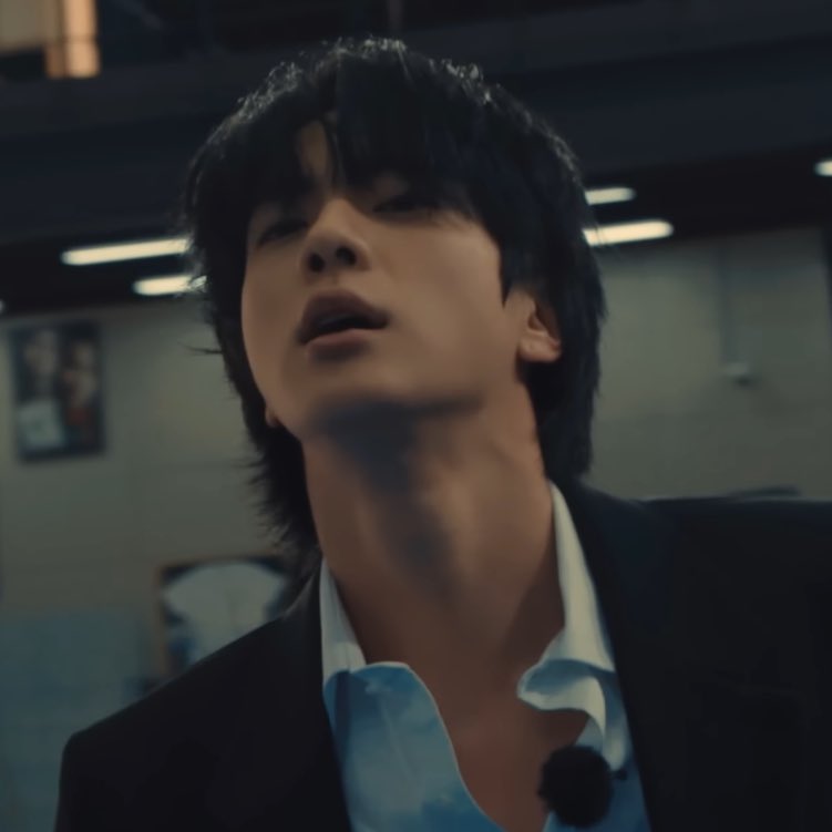 Foto terbaru Jin (BTS)