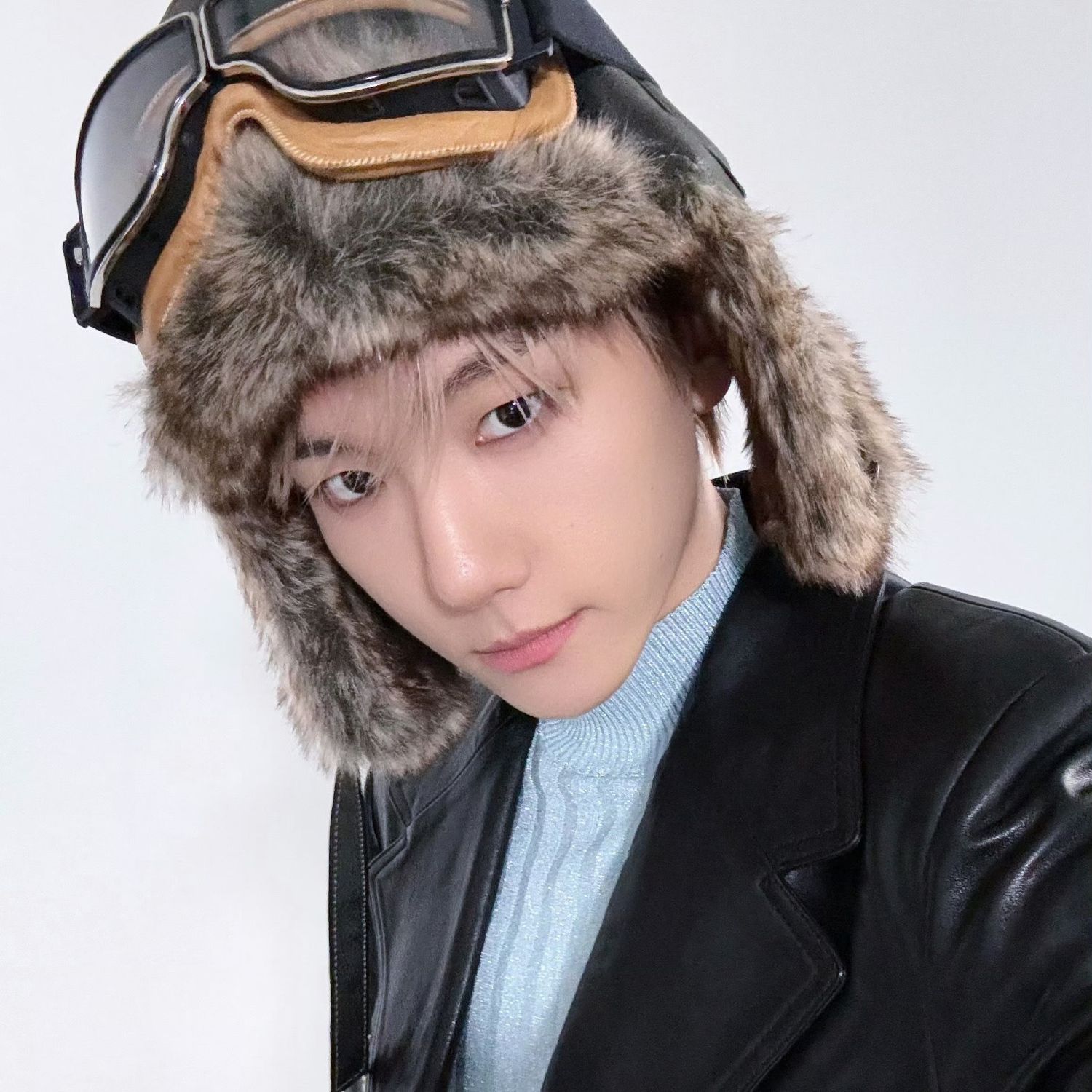 백현 (EXO)의 비하인드 컷