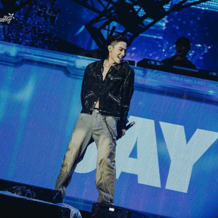 Behind-the-scenes cut of JAY B (GOT7)