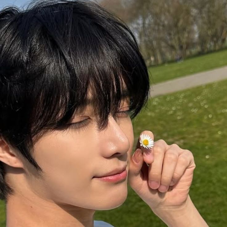 Recent activity shot of Beomgyu (TOMORROW X TOGETHER)
