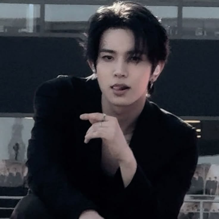 희승 (ENHYPEN) 최근 활동샷