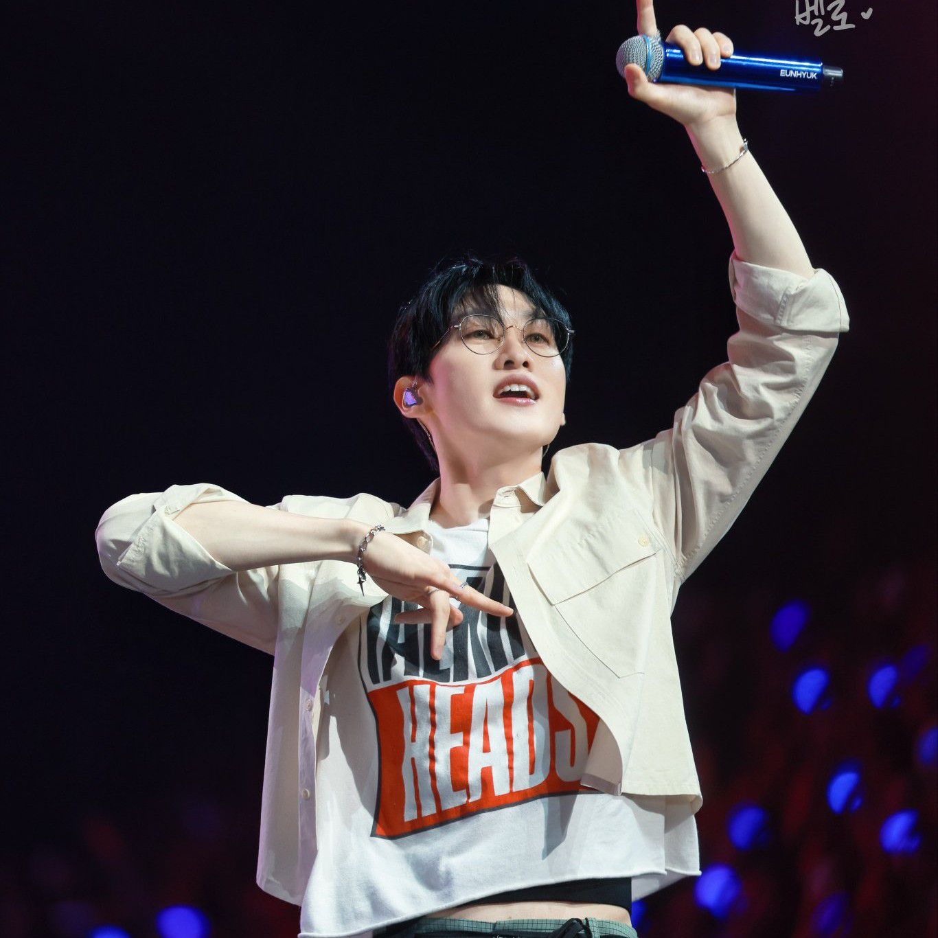 A moment captured by Super Junior's fan