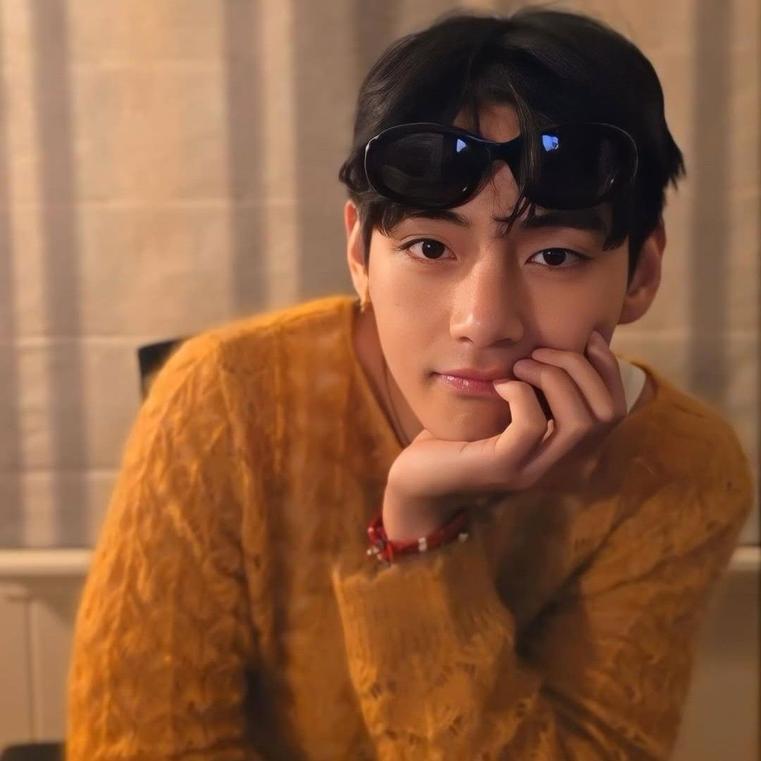 Foto terbaru V (BTS)