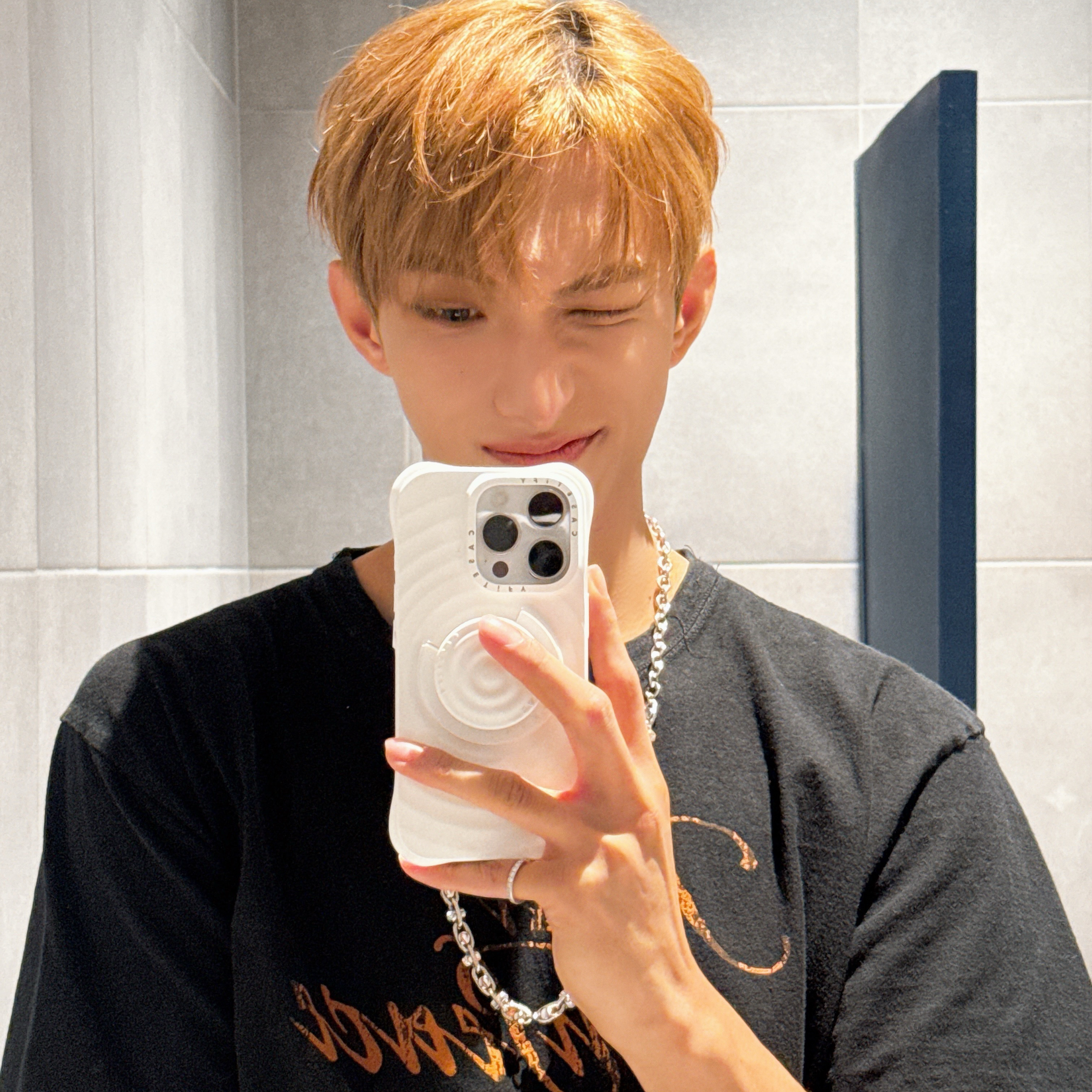 DK (SEVENTEEN)的最新活动照片