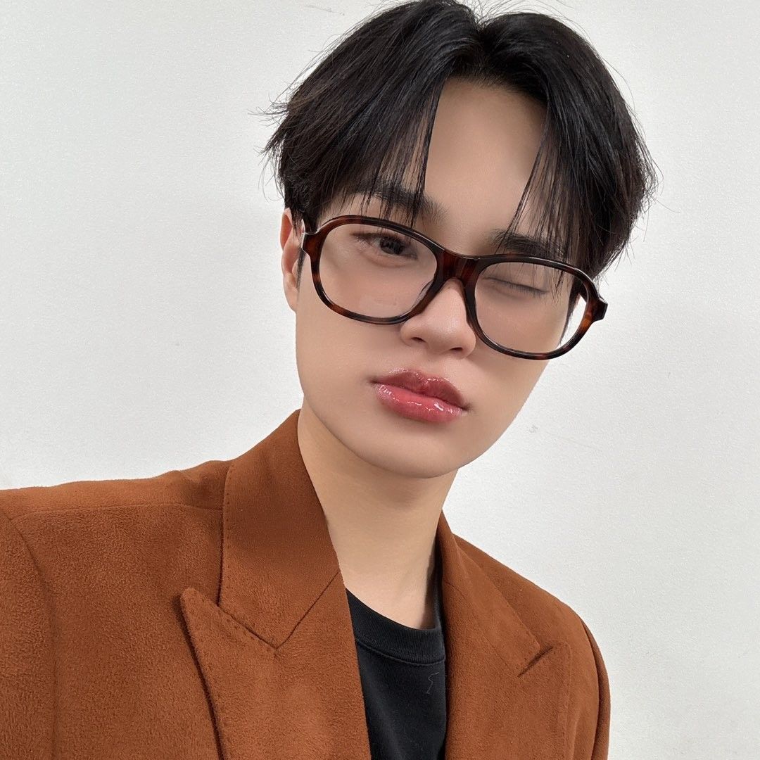 이대휘 (AB6IX) 최근 활동샷