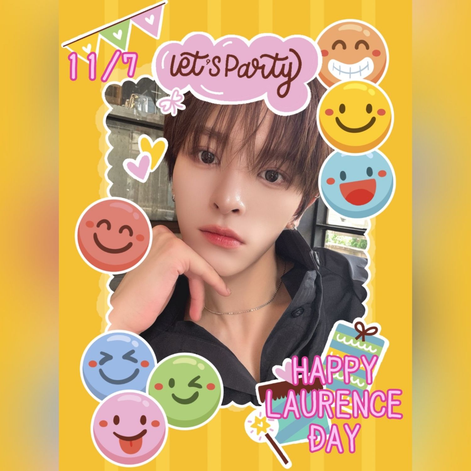 A moment captured by Laurence (n.SSign)'s fan