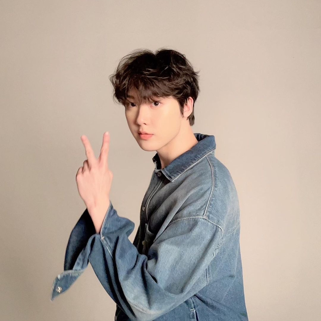 아스트로의 최신 사진