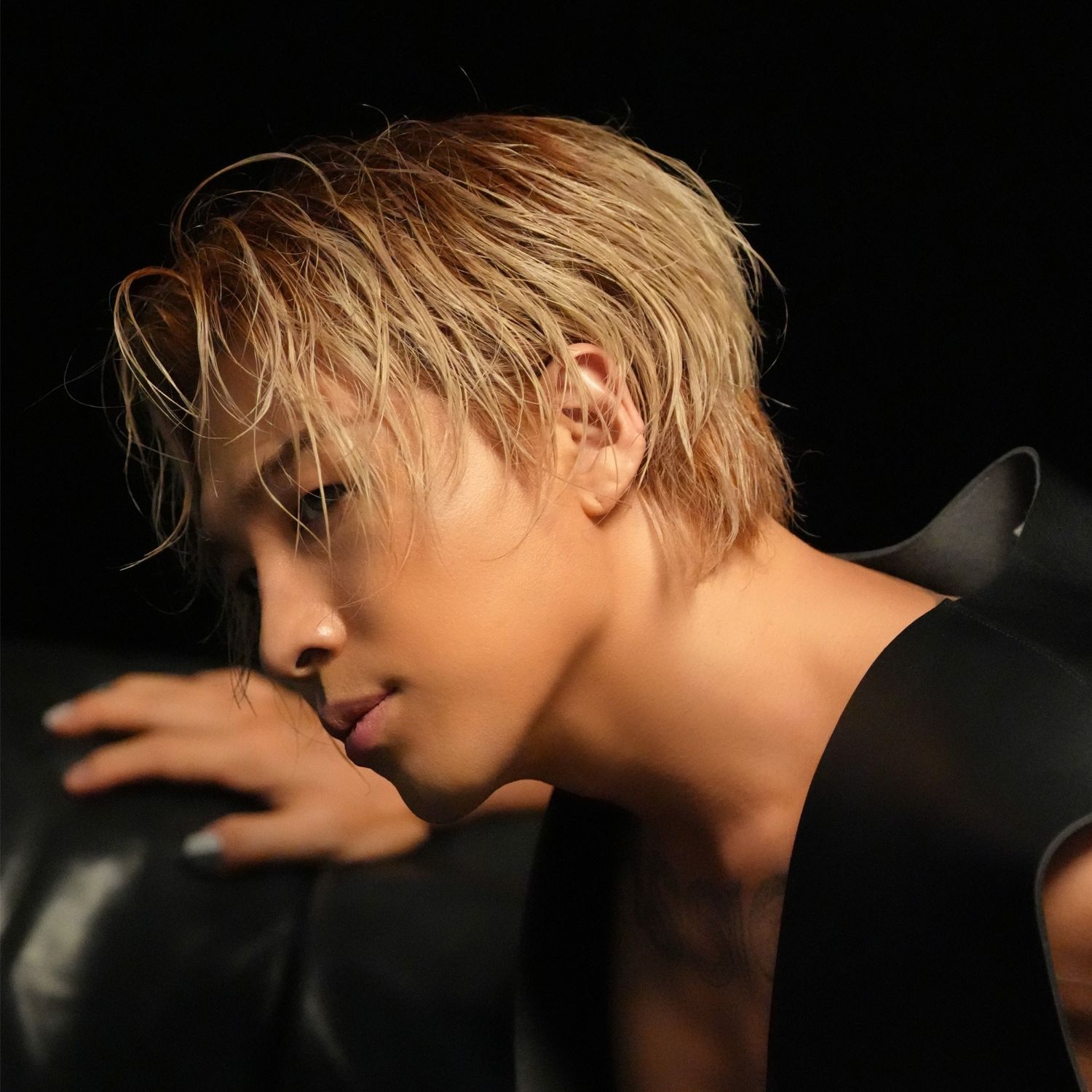Behind-the-scenes cut of Taeyang (BIGBANG)