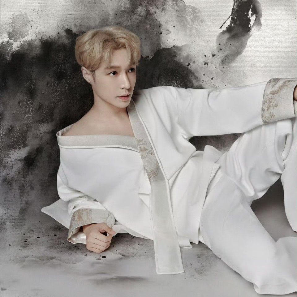 레이 (EXO)의 비하인드 컷