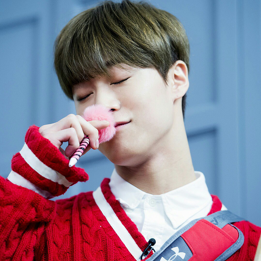 Behind-the-scenes cut of Moonbin (ASTRO)