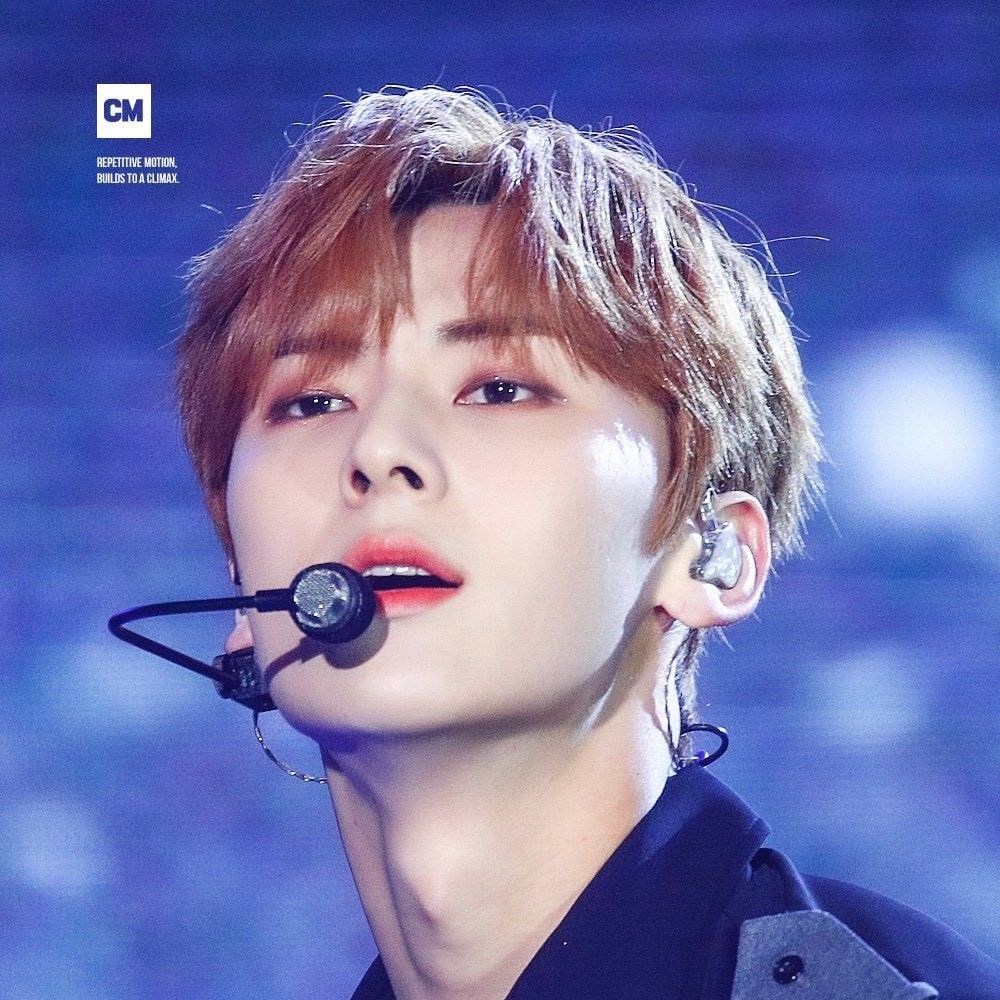 Latest photo of Hwang Minhyun