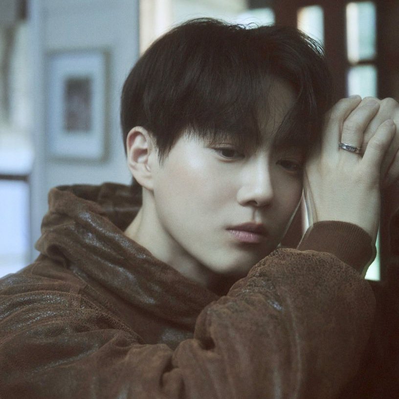 Latest photo of Suho (EXO)