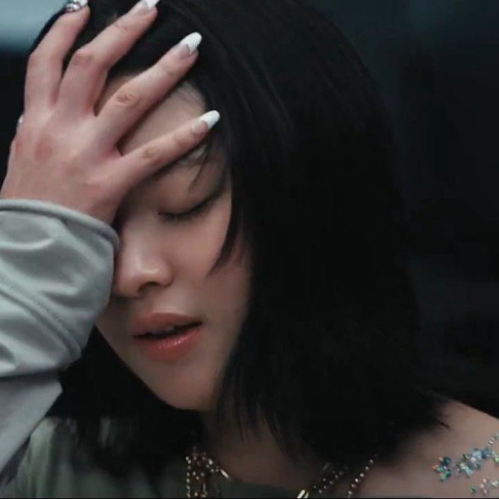 Latest photo of Jeongyeon (TWICE)
