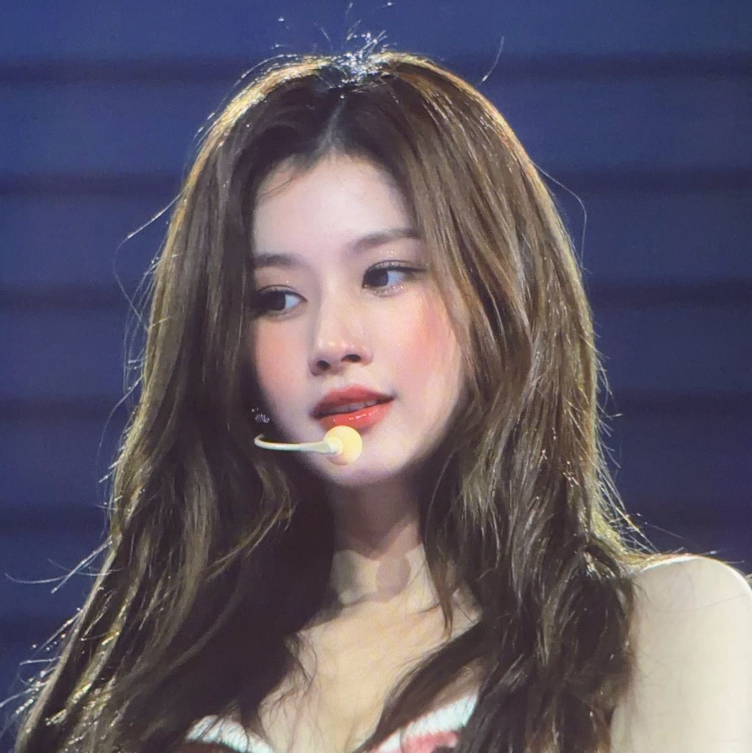 Sana (TWICE)的幕後花絮