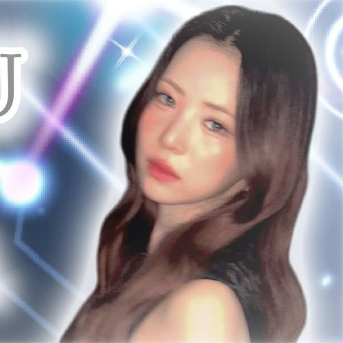Latest photo of Maya (NiziU)